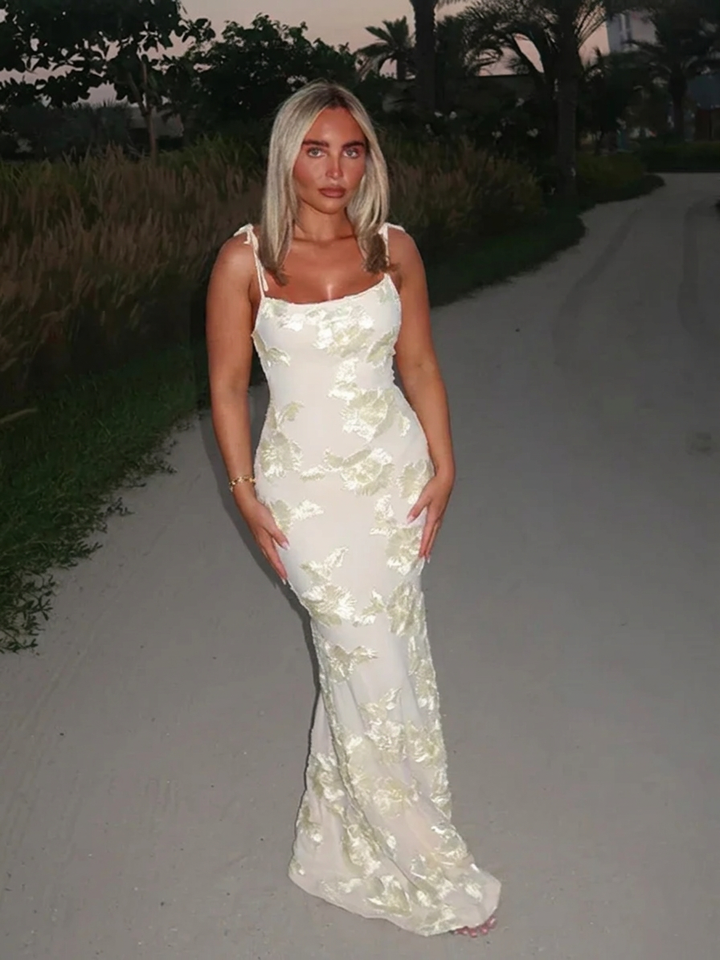 Yelena Maxi Mekko
