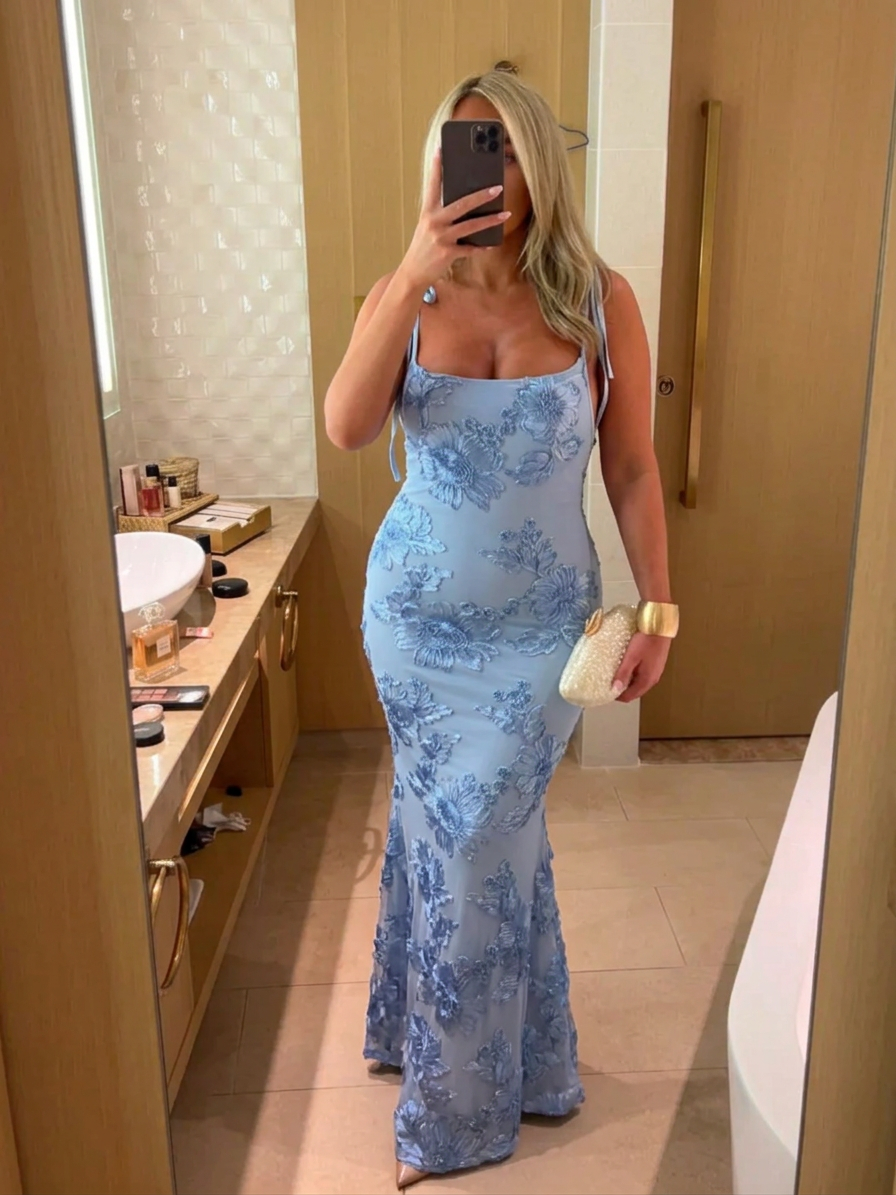 Yelena Maxi Mekko