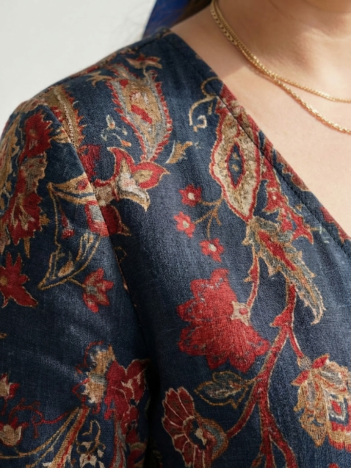 Coraline | Pehmeä Midi-mekko