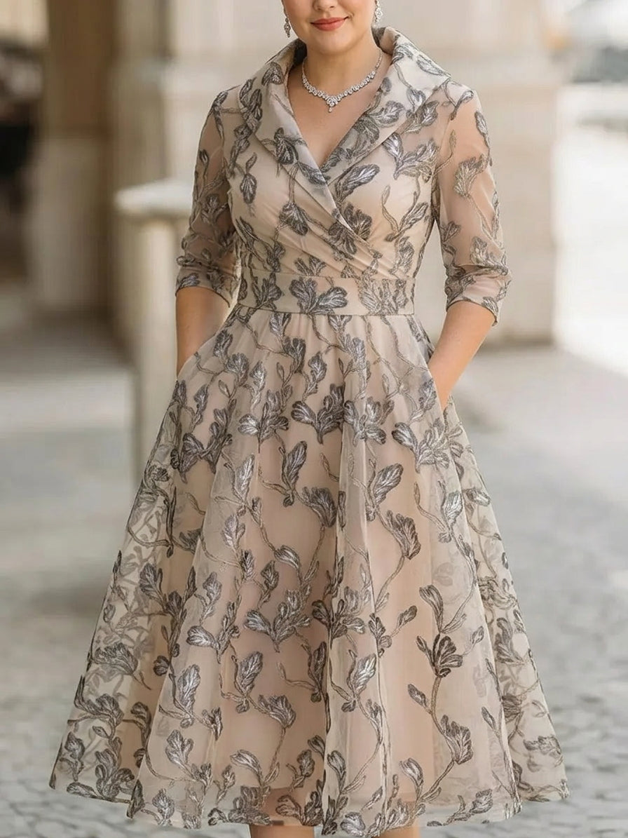Demi - Klassinen Elegantti Mekko