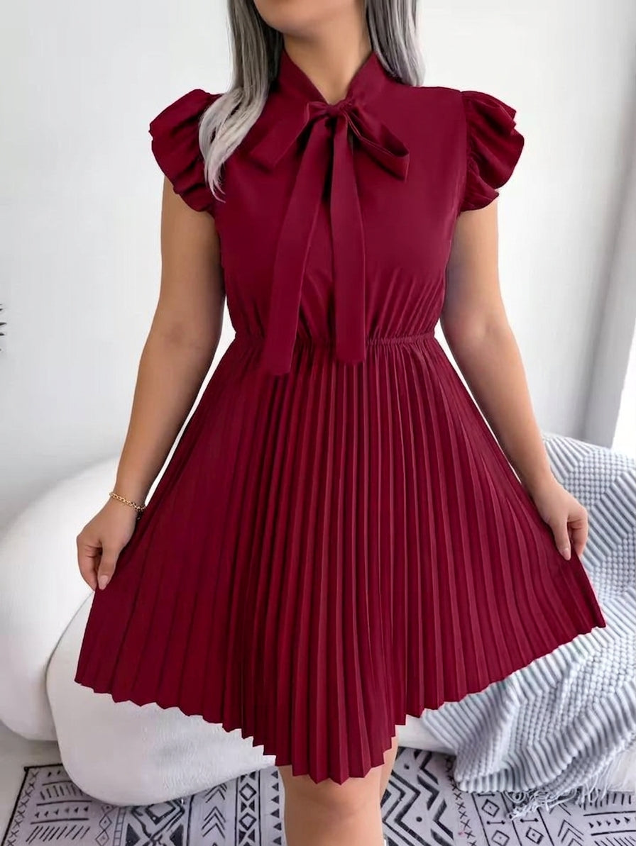 Sabine | Solmio Pleatattu Midi Mekko