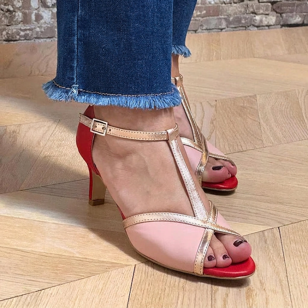 ELEGANTTI SANDALI T-NARUN KANSSA