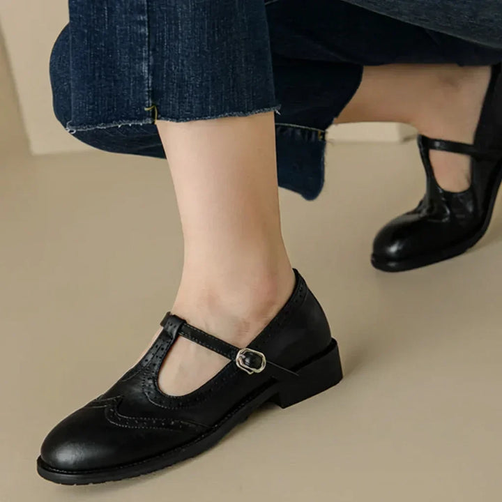 Iona | Elegantti T-nauha Mary Janes