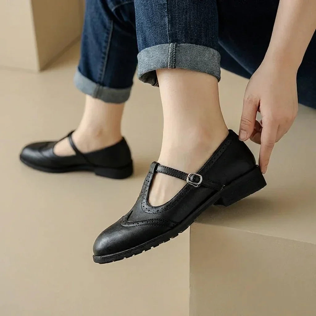 Iona | Elegantti T-nauha Mary Janes
