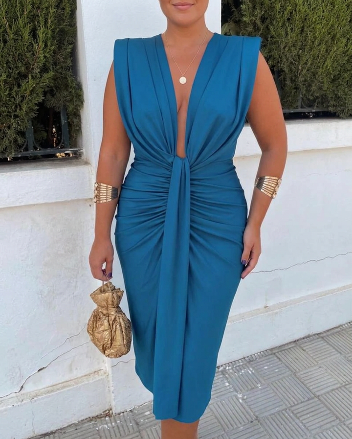 Giselle | Elegantti Pleat Dress