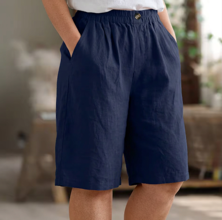 Wilhelmina | Mukavat Shortsit