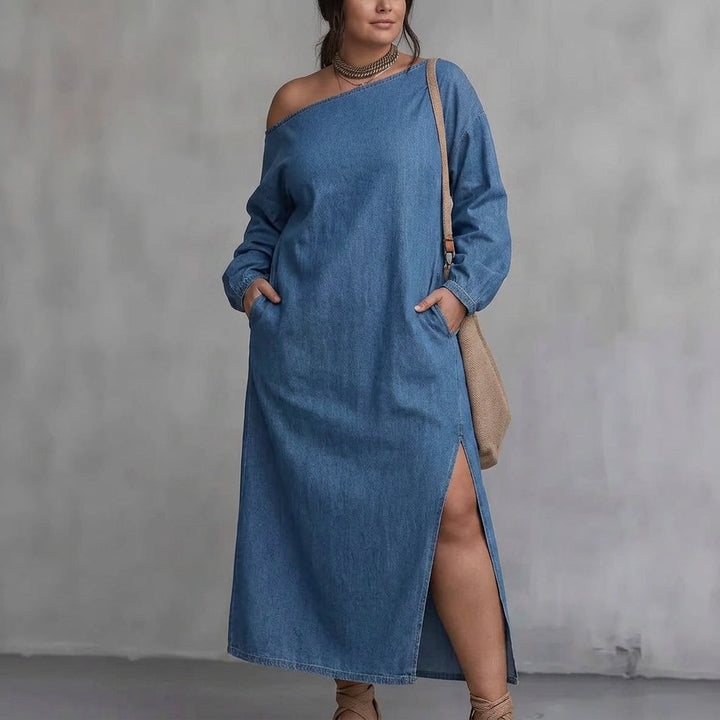 Kaia Olkapäiltä Avattu Halkio Mekko: Moderni Minimalistinen Eleganssi