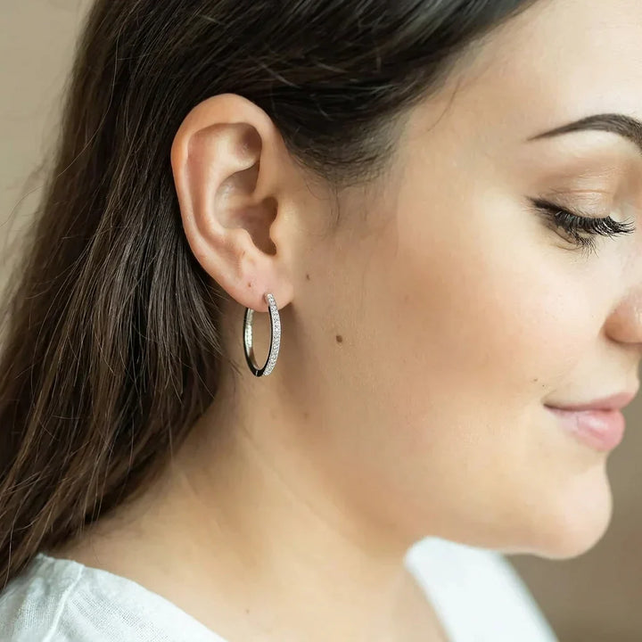 Lara Pave Korvakorut | Valkokulta
