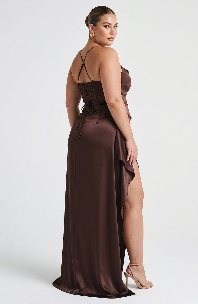 Hazel Maxi Dress - Plommbraun