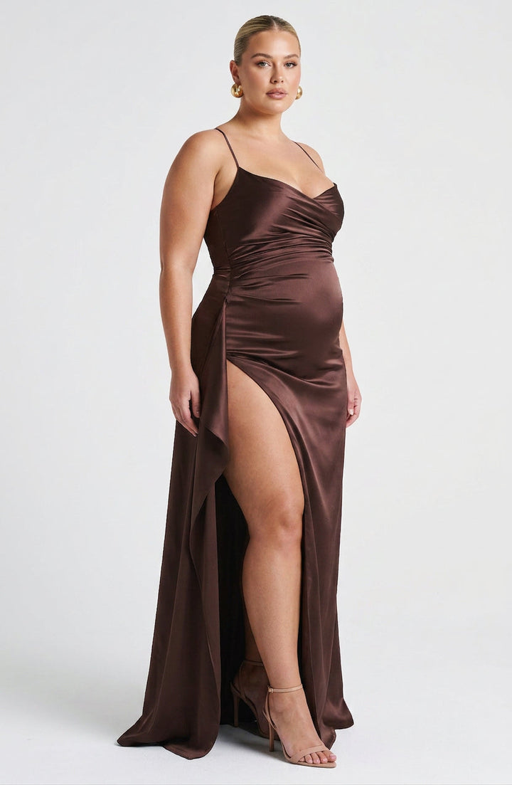 Hazel Maxi Dress - Plommbraun