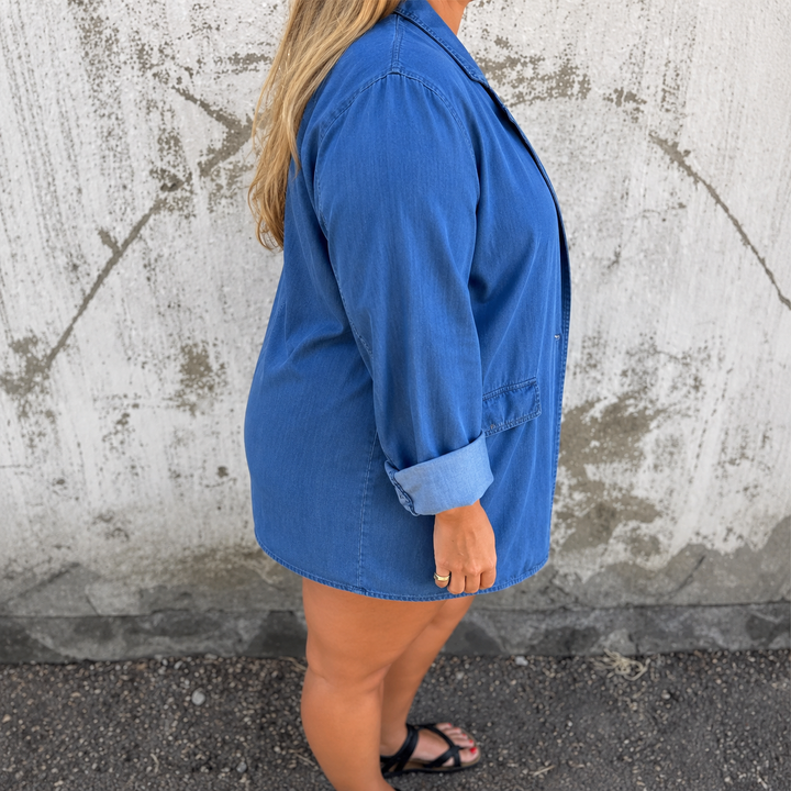 Sarah | Vaivaton Denim Blazer