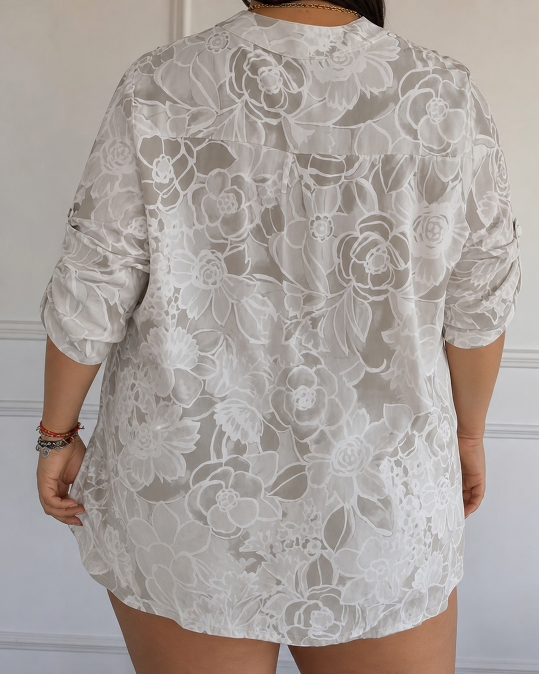 Avery | Elegantti Paita Taskulla